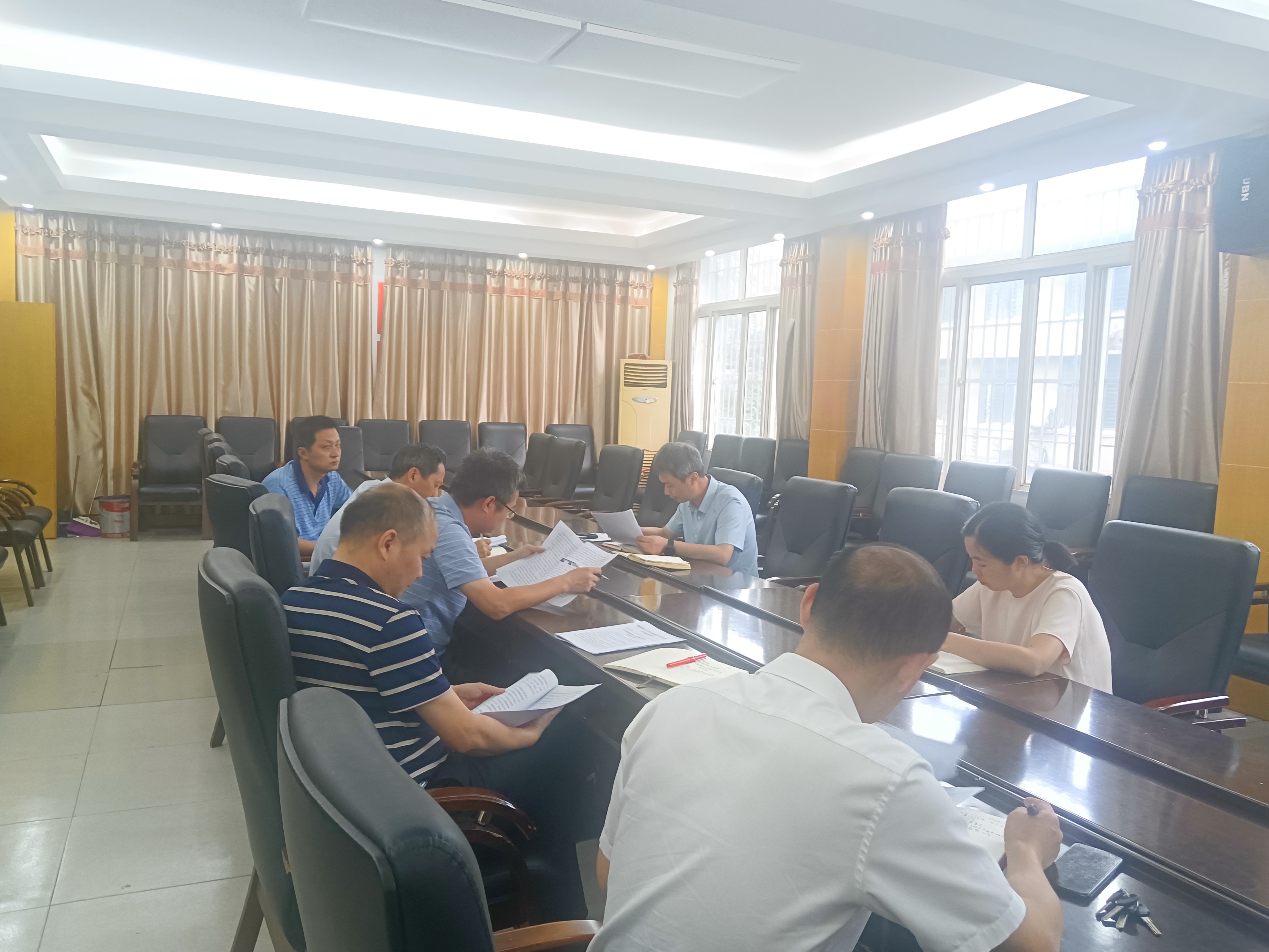 754aa5cfbcd743b2bf26903d97424fd8.jpg 754aa5cfbcd743b2bf26903d97424fd8.jpg