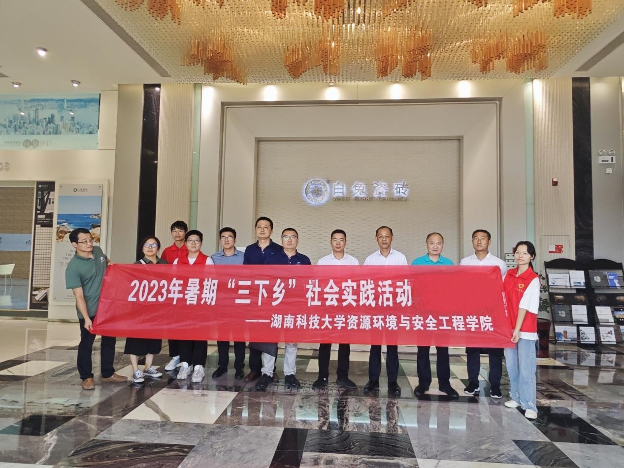 a2ec53a7026541fcbe20a86ebeeb2a1b.jpg 图片1.jpg