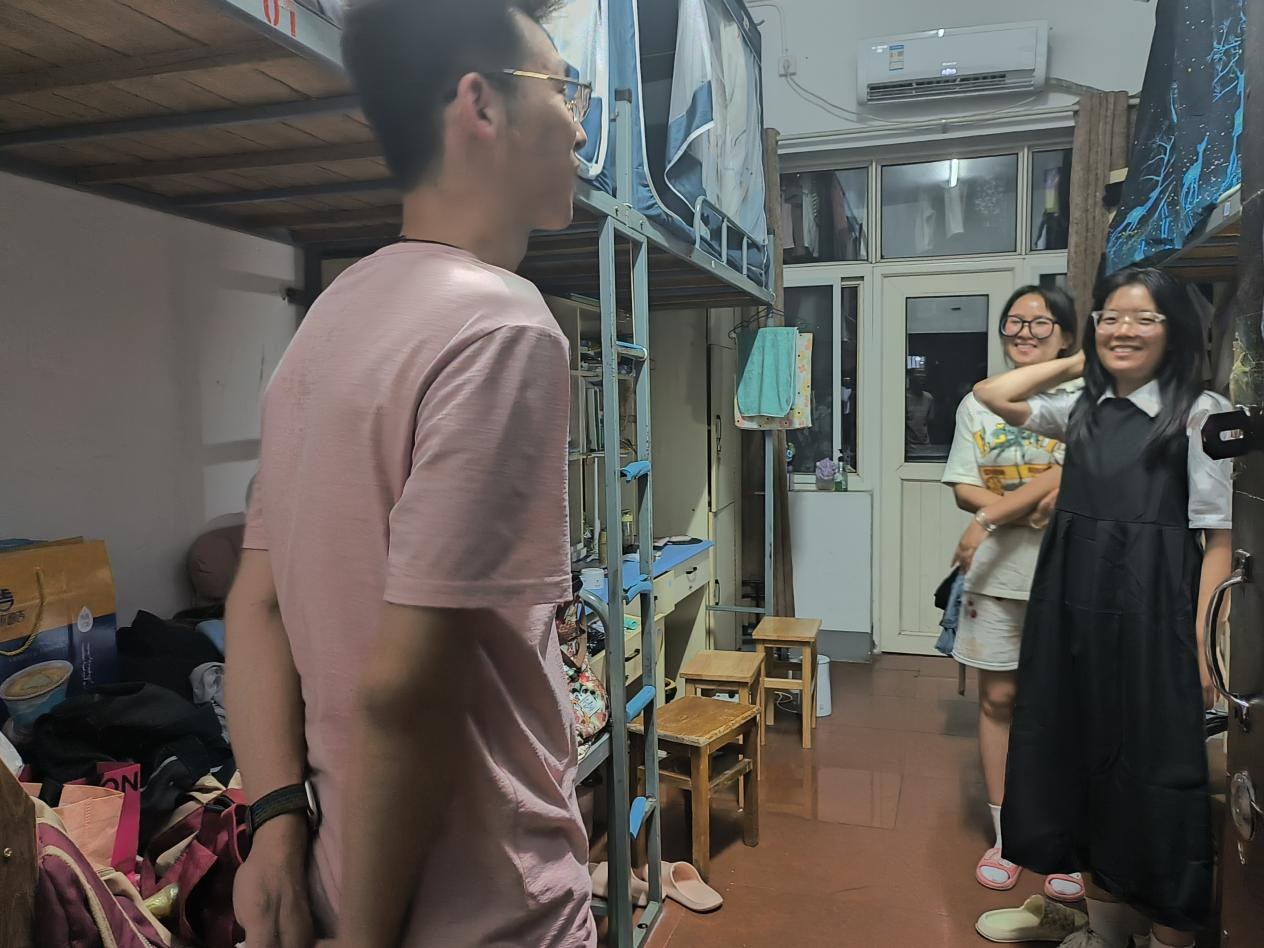 e707cbe226a44e30b34fb5d9f5c5f024.png 图片1.png