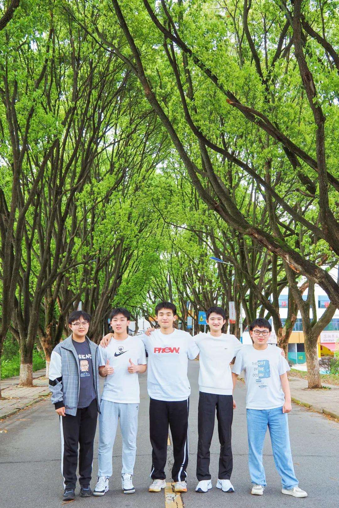 34b188d04c0d409f893777eab0c36ecf.jpg 34b188d04c0d409f893777eab0c36ecf.jpg