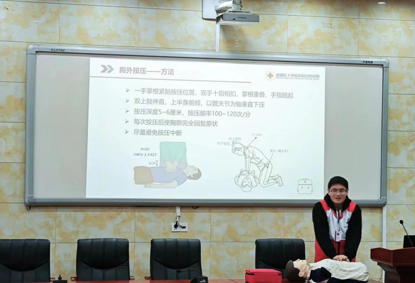 8ec6fe1b1a844d7799933bf0a4a72a55.png 图片 2_2.png