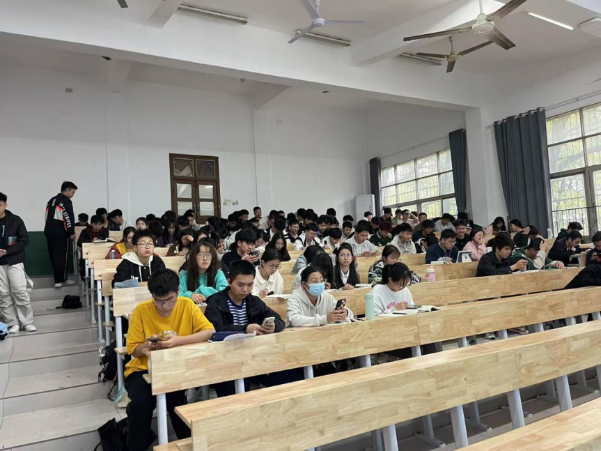 ae2e2edca626452d9b80e953c77267ca.png 图片 1_2.png